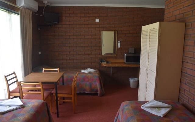 Valley Views Motel & Chalets – Guest Rooms – Mount Barker