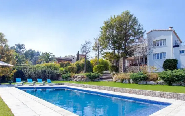 Villa Tournasol