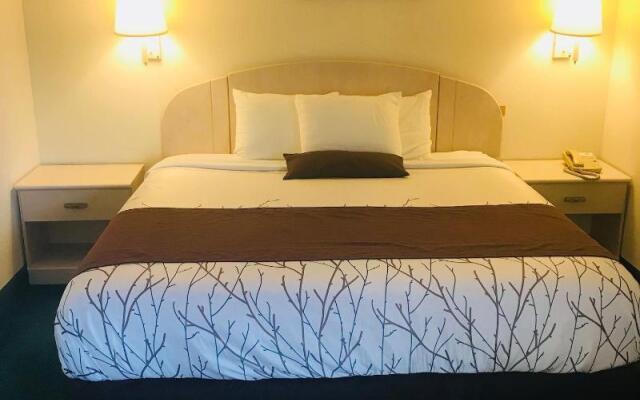 Americas Best Value Inn & Suites Pinckneyville