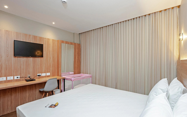 SLAVIERO Curitiba Aeroporto