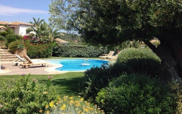 Villa Boungainvillea - Luxury Villa Con Piscina a 500 Mt Dal Mare