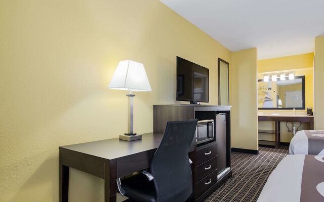 Quality Inn London North