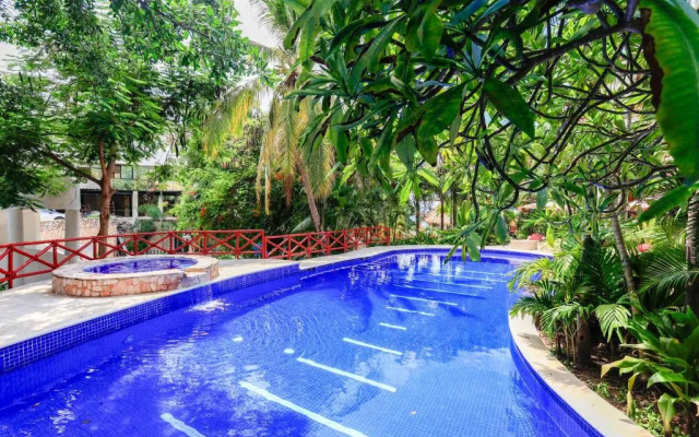 Pajaro de Fuego, Chelsea's Luxury Units