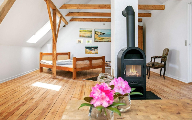 6 Person Holiday Home in Hjorring