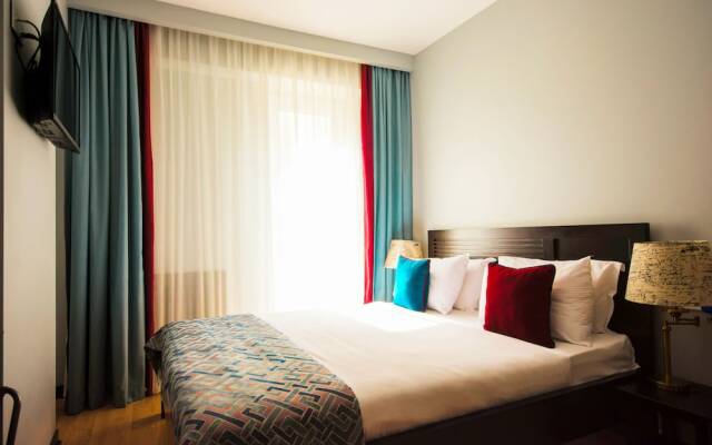 Hazz Boutique Hotel