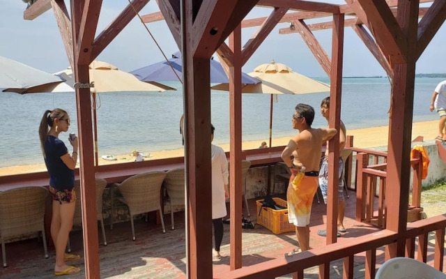 Beach Plus