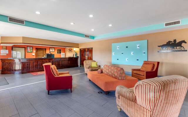 Econo Lodge Wichita Falls Downtown