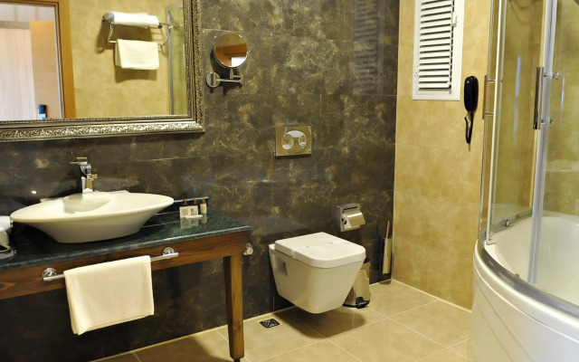 Neba Royal Hotel