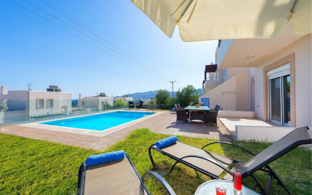 Athoniki Villas