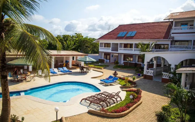 Diani Resort & Apartments