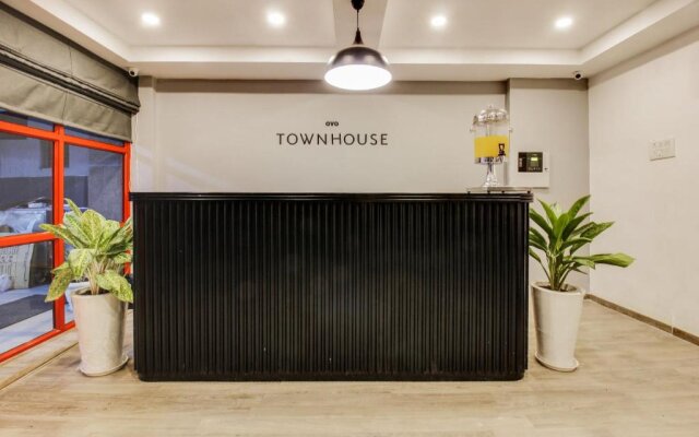 OYO Townhouse 359 Begumpet