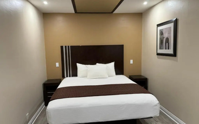 Avenue Motel