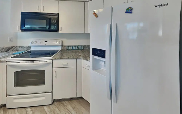 Ocean Harbor by VTrips