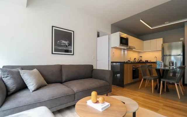 w Magnificent 2BR w Great Balcony in San Isidro
