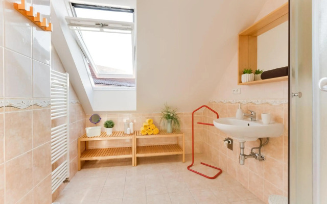 Jane's Charming Apartment