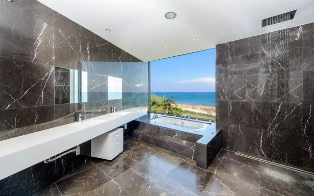 Villa Pearl