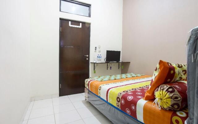OYO 90489 Kejora Homestay