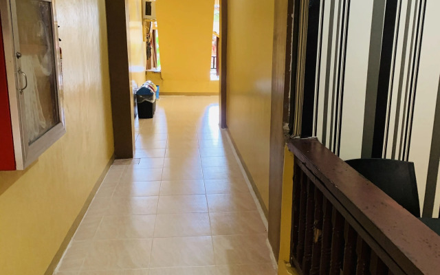 Vicente Aguirre Rooms