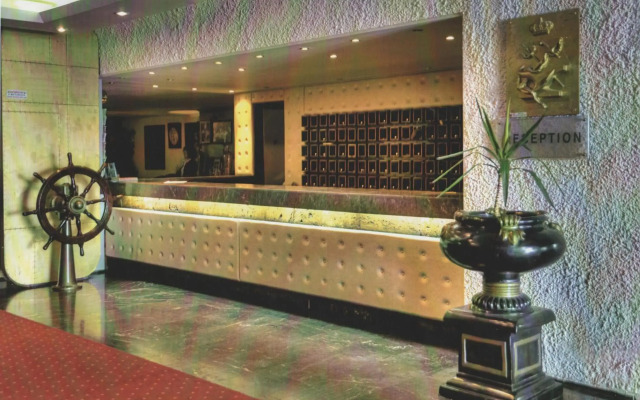 Cavo D'Oro Hotel
