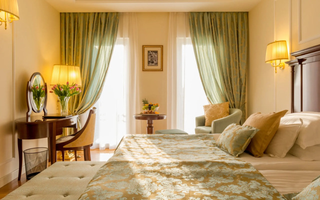 Hotel President Solin