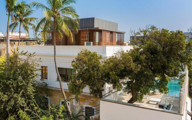 La Villa Hotel