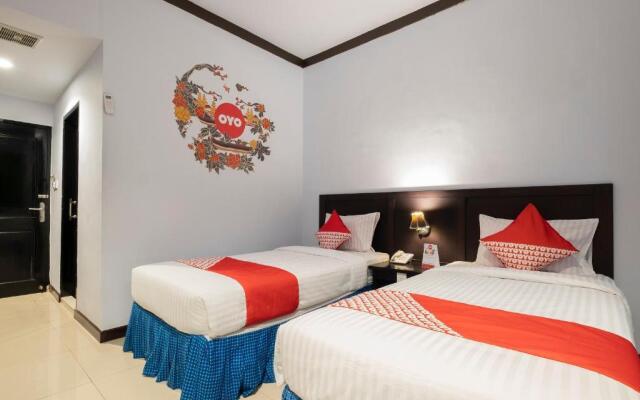 OYO 1633 Hotel Darma Nusantara 3