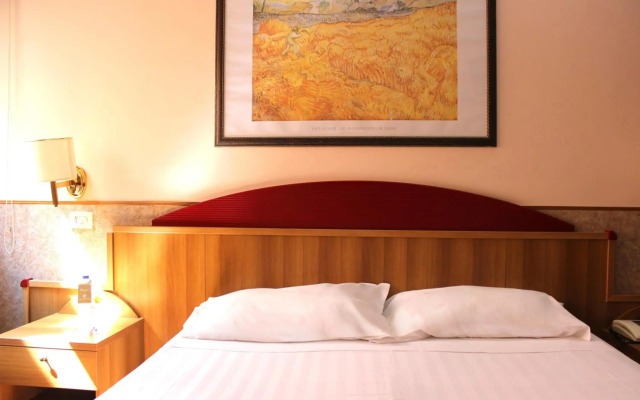 Phi Hotel Ambra