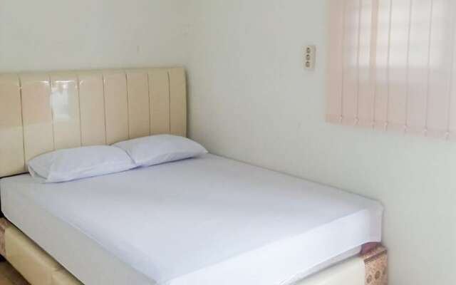 KoolKost near Universitas Pembangunan Panca Budi Medan