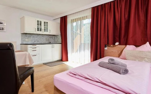 Apartments Neue Post