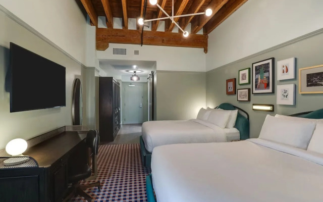 Trilogy Hotel Montgomery, Autograph Collection