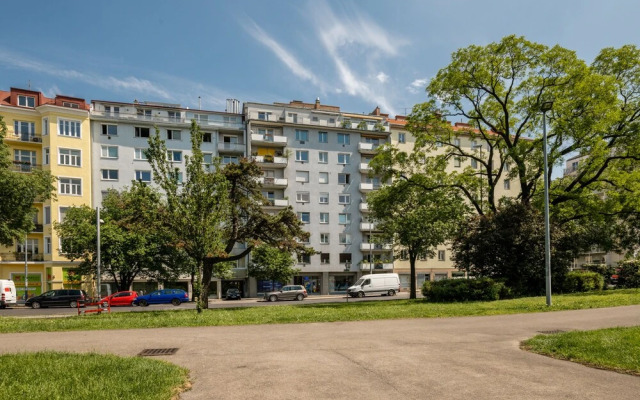 Skyflats Vienna Ring View