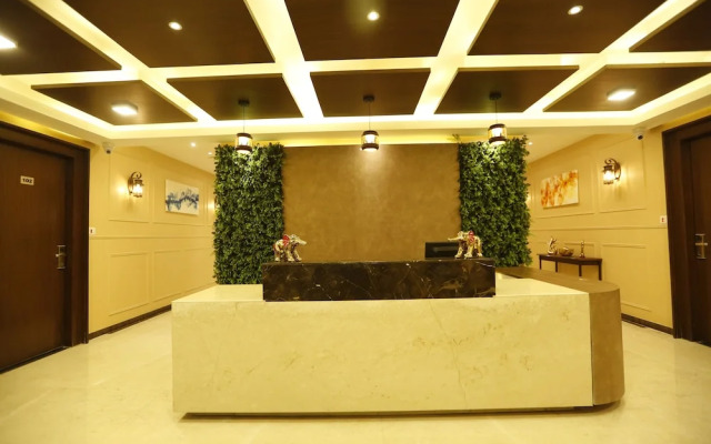 Hotel Maple Inn