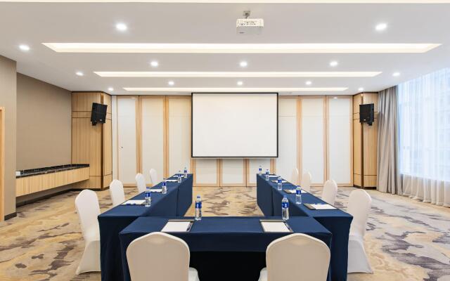 Holiday Inn Express Dalian Development Zone