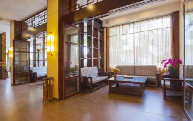 Cloud Seasons Superior • Baoshan Banqiao Ancient Town Qinglong Street Hotel – Lobby – Baoshan