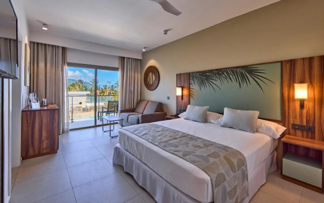 Hotel Riu Turquoise
