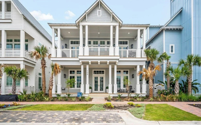 Pelican Place 108 RET