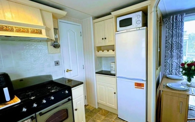 Sea Breeze-a Beautiful 3 Bed,pet Friendly Retreat