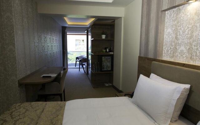 La Vie Suite Hotel