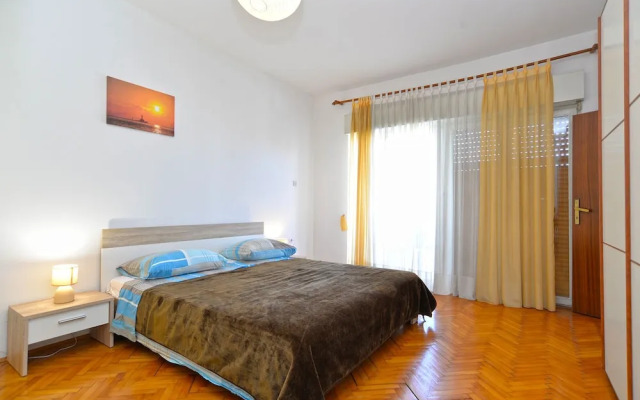 Apartment 623