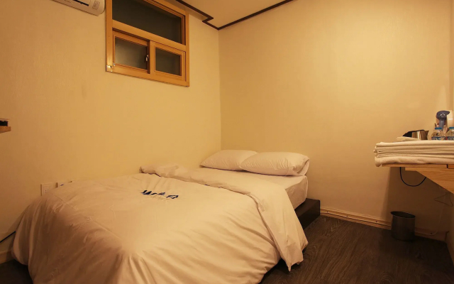 W mini hotel - Hostel