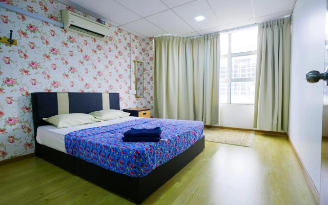 Pak Long Homestay – Guest Rooms – Shah Alam