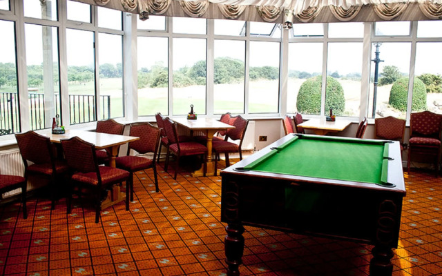 North Shore Hotel & Golf Club