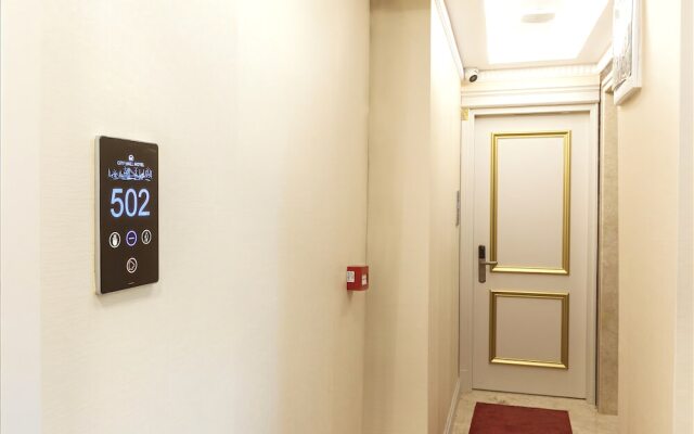 City Hotel