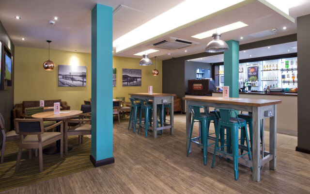 Premier Inn Glasgow Braehead