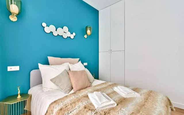 NEW ! Outstanding 2BR & 1BR Apt in Paris 15