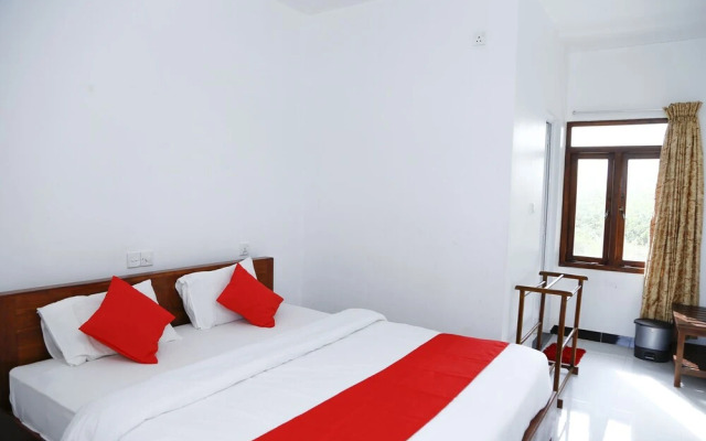 OYO 310 Sea Lagoon Beach Hotel