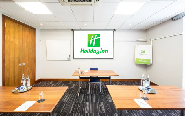 Holiday Inn London-Gatwick Airport by IHG