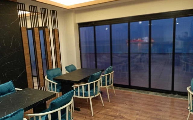 The Marine Hotel