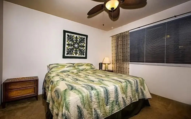 Kahaluu Bay Villas 304