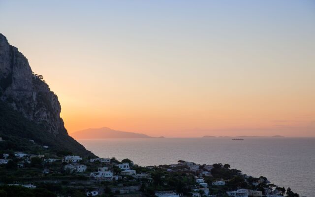 Capri Town Apartaments